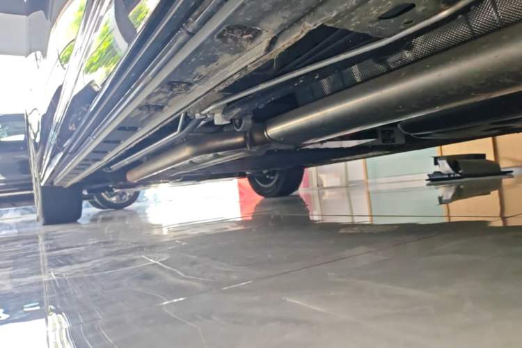 Used Hongqi HQ9 PHEV 2024 2.0T Four-Wheel Drive Luxury Edition Left Side Sill