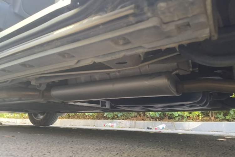 Used Hongqi HQ9 PHEV 2024 2.0T Four-Wheel Drive Business Edition Left Side Sill
