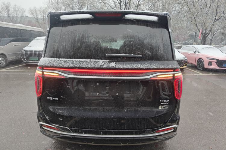 Used Hongqi HQ9 PHEV 2024 2.0T Four-Wheel Drive Business Edition Rear