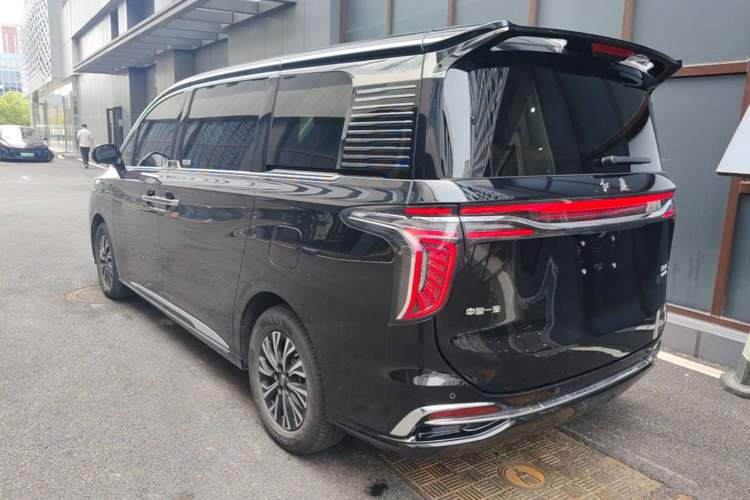 Used Hongqi HQ9 PHEV 2024 2.0T Four-Wheel Drive Business Edition Rear Left 45 Deg
