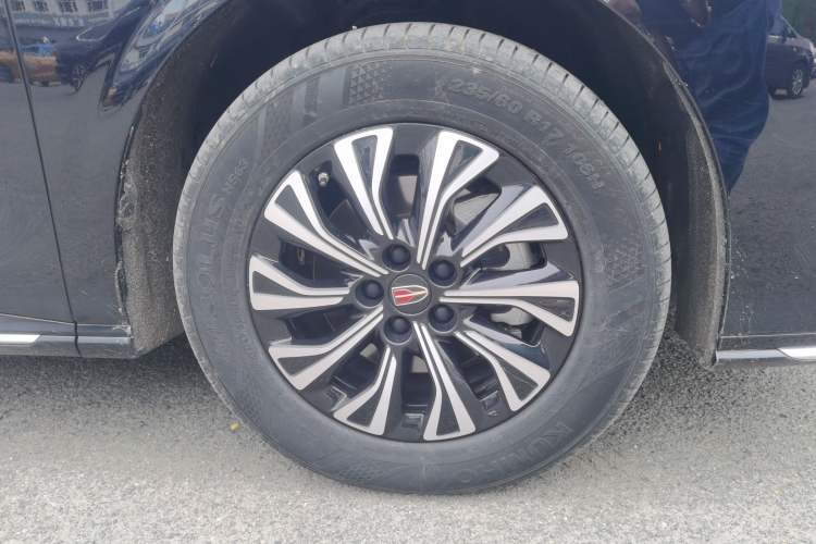 Used Hongqi HQ9 PHEV 2024 2.0T Four-Wheel Drive Business Edition Right Front Wheel Hub