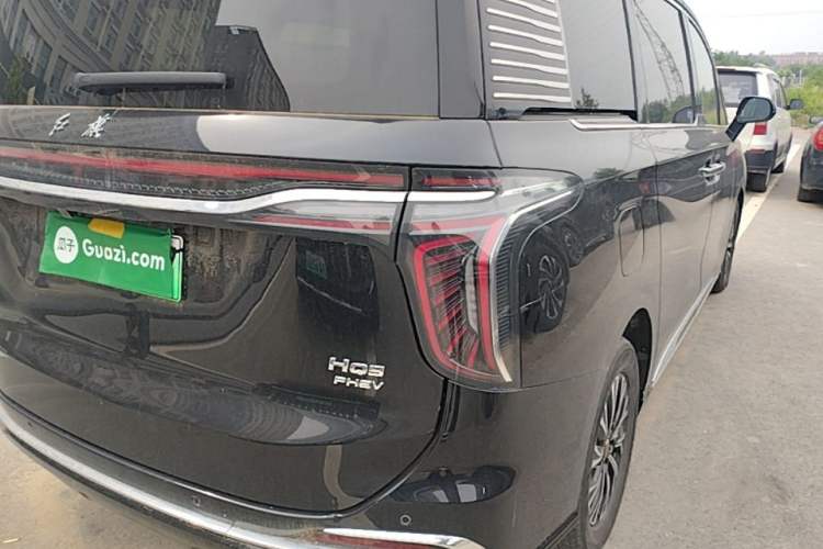 Used Hongqi HQ9 PHEV 2024 2.0T Four-Wheel Drive Business Edition Right Rear Taillight