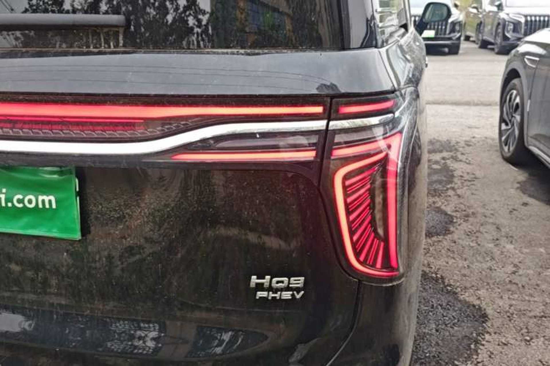 Used Hongqi HQ9 PHEV 2024 2.0T Four-Wheel Drive Business Edition Right Rear Taillight