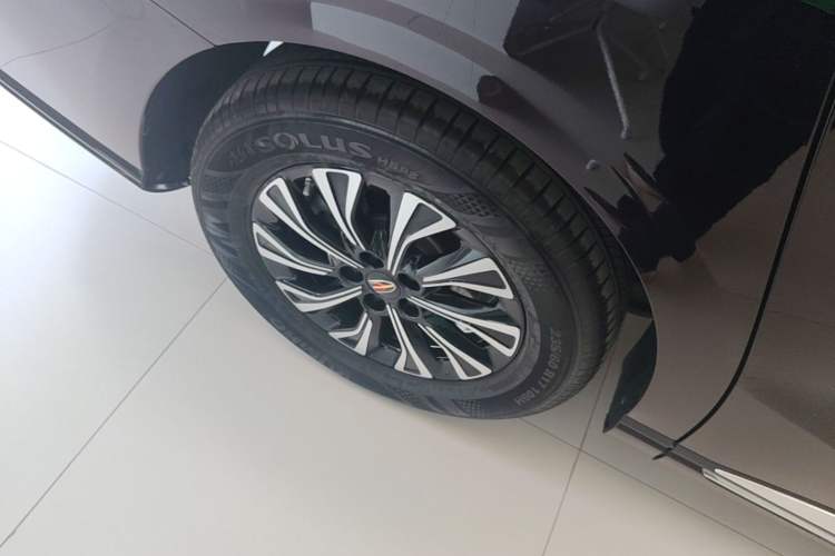 Used Hongqi HQ9 PHEV 2024 2.0T Four-Wheel Drive Luxury Edition Right Rear Wheel Hub