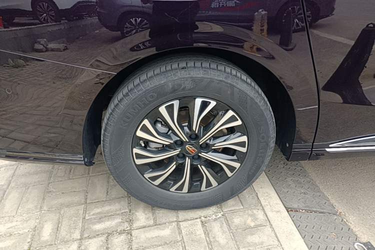 Used Hongqi HQ9 PHEV 2024 2.0T Four-Wheel Drive Luxury Edition Right Rear Wheel Hub