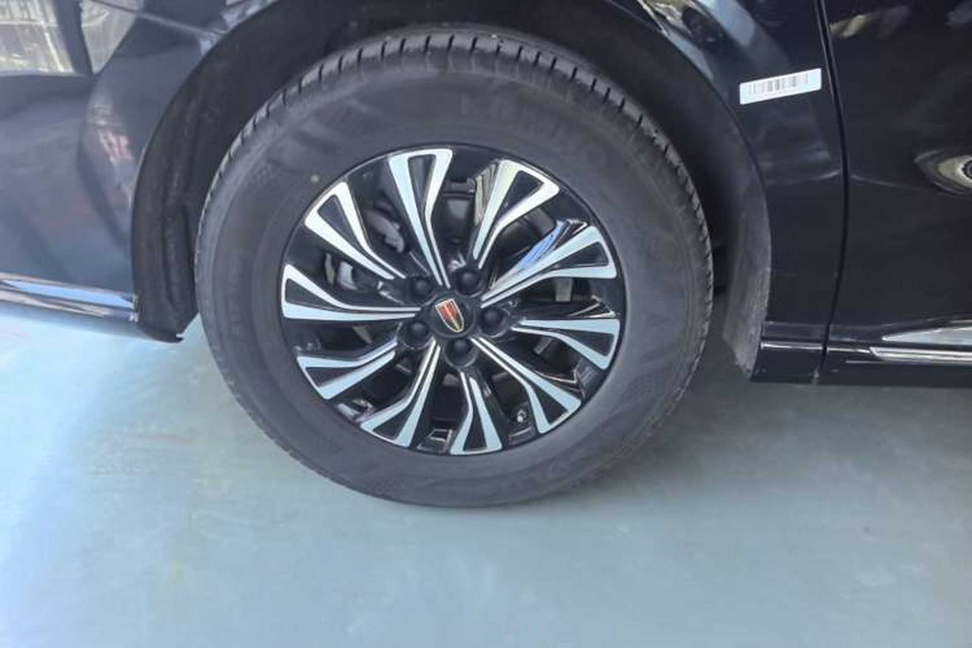 Used Hongqi HQ9 PHEV 2024 2.0T Four-Wheel Drive Business Edition Right Rear Wheel Hub