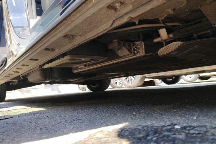 Used Hongqi HQ9 PHEV 2024 2.0T Four-Wheel Drive Business Edition Right Side Sill