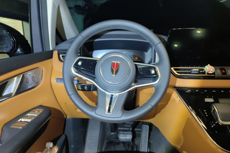 Used Hongqi HQ9 PHEV 2024 2.0T Four-Wheel Drive Business Edition Steering Wheel