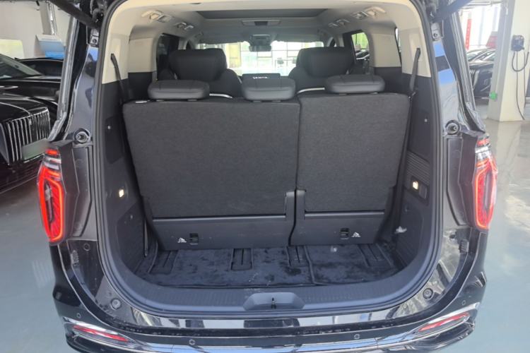 Used Hongqi HQ9 PHEV 2024 2.0T Four-Wheel Drive Business Edition Trunk