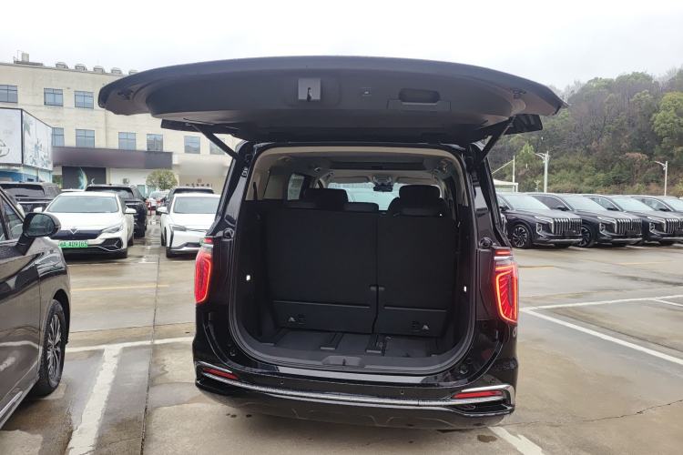 Used Hongqi HQ9 PHEV 2024 2.0T Four-Wheel Drive Business Edition Trunk