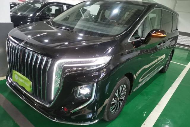 Ojetý Hongqi HQ9 PHEV 2024 2.0T Four-Wheel Drive Business Edition