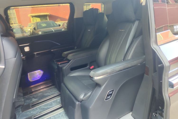 Used Hongqi HQ9 PHEV 2024 2.0T Four-Wheel Drive Luxury Edition Left Rear Seat