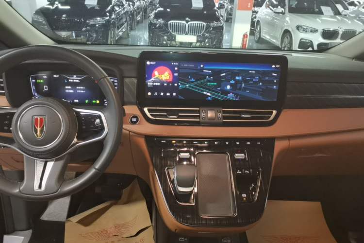 Used Hongqi HQ9 PHEV 2024 2.0T Four-Wheel Drive Business Edition Audio And AC Panel