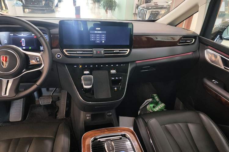 Used Hongqi HQ9 PHEV 2024 2.0T Four-Wheel Drive Luxury Edition Audio And AC Panel