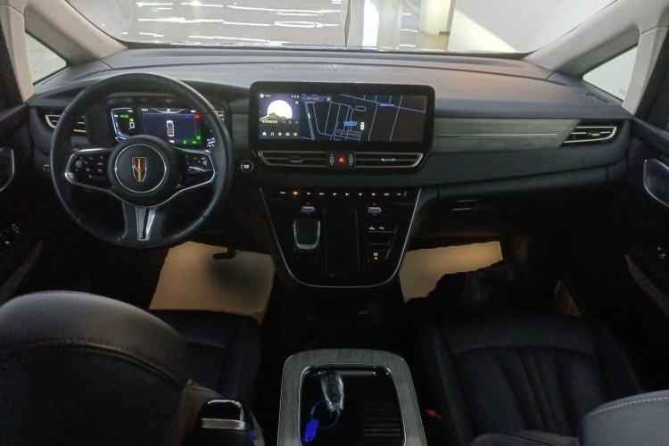 Used Hongqi HQ9 PHEV 2024 2.0T Four-Wheel Drive Business Edition Center Console