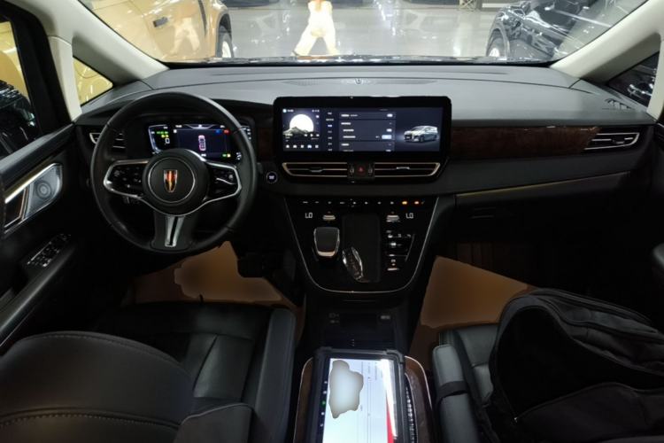 Used Hongqi HQ9 PHEV 2024 2.0T Four-Wheel Drive Luxury Edition Center Console