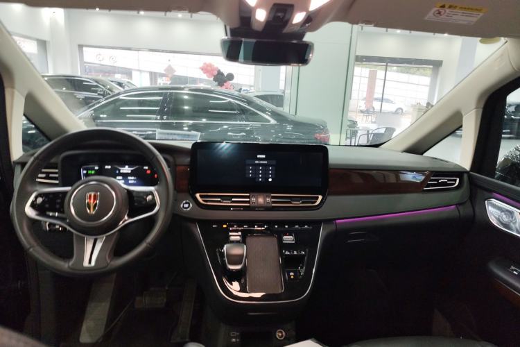 Used Hongqi HQ9 PHEV 2024 2.0T Four-Wheel Drive Luxury Edition Center Console