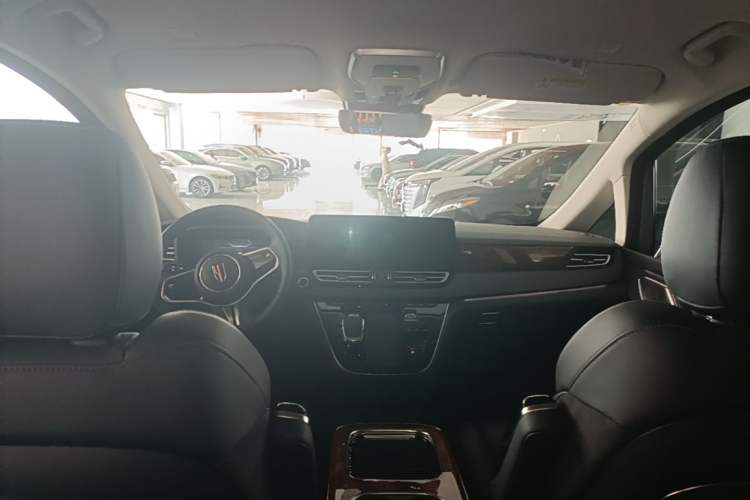 Used Hongqi HQ9 PHEV 2024 2.0T Four-Wheel Drive Luxury Edition Center Console