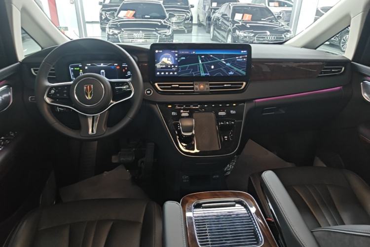 Used Hongqi HQ9 PHEV 2024 2.0T Four-Wheel Drive Luxury Edition Center Console