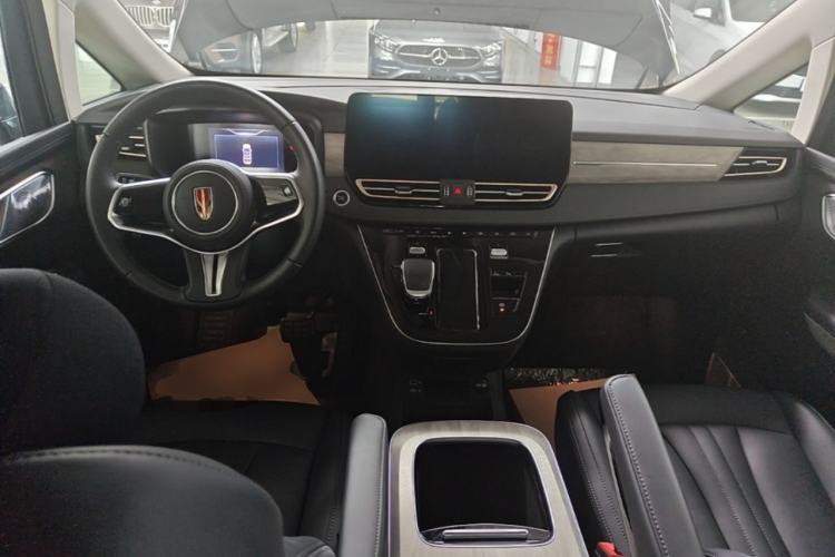 Used Hongqi HQ9 PHEV 2024 2.0T Four-Wheel Drive Business Edition Center Console