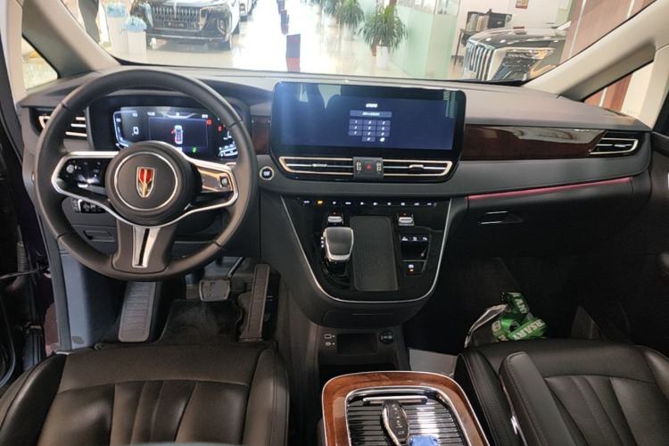 Used Hongqi HQ9 PHEV 2024 2.0T Four-Wheel Drive Luxury Edition Center Console