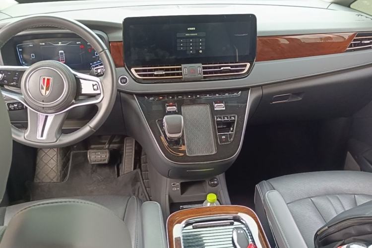 Used Hongqi HQ9 PHEV 2024 2.0T Four-Wheel Drive Luxury Edition Center Console
