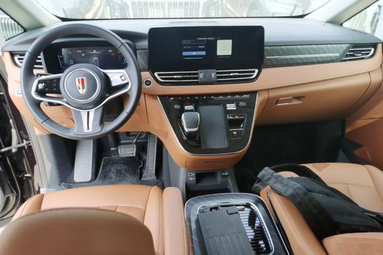 Used Hongqi HQ9 PHEV 2024 2.0T Four-Wheel Drive Business Edition Center Console