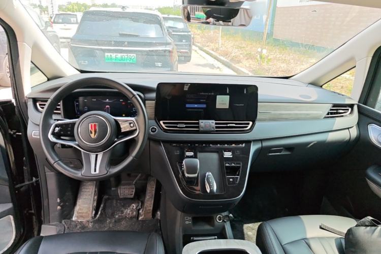 Used Hongqi HQ9 PHEV 2024 2.0T Four-Wheel Drive Business Edition Center Console