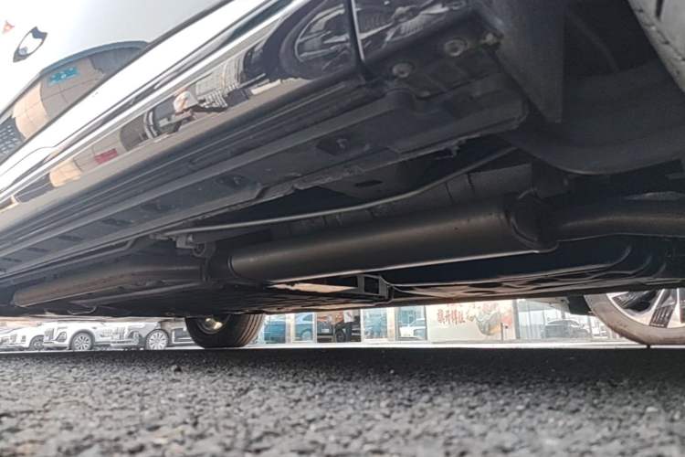 Used Hongqi HQ9 PHEV 2024 2.0T Four-Wheel Drive Luxury Edition Chassis Rear Left