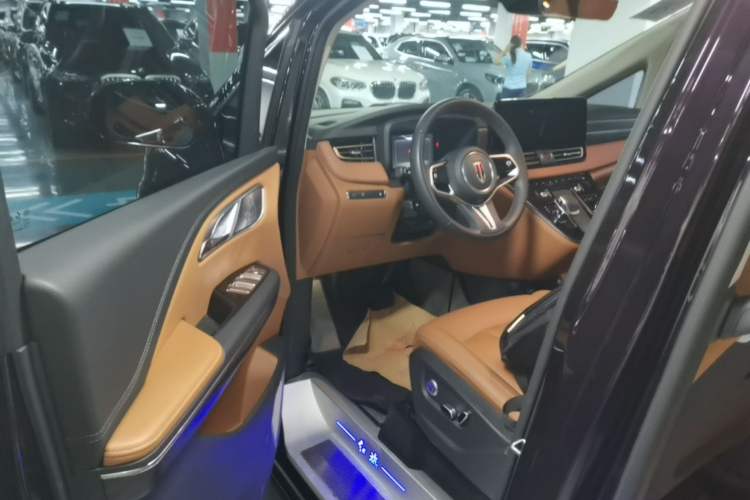 Used Hongqi HQ9 PHEV 2024 2.0T Four-Wheel Drive Business Edition Driver Seat