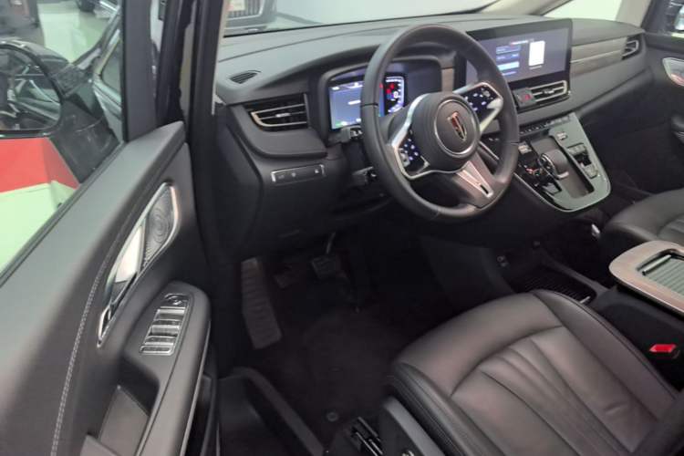 Used Hongqi HQ9 PHEV 2024 2.0T Four-Wheel Drive Business Edition Driver Seat