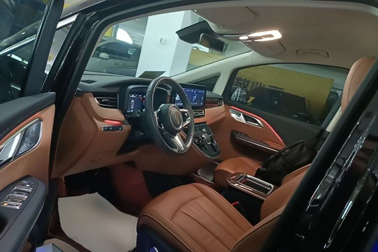 Used Hongqi HQ9 PHEV 2024 2.0T Four-Wheel Drive Luxury Edition Driver Seat