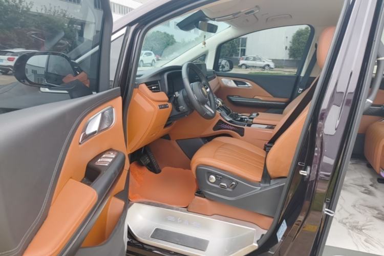 Used Hongqi HQ9 PHEV 2024 2.0T Four-Wheel Drive Business Edition Driver Seat