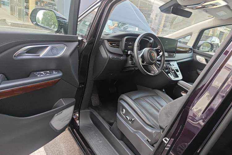 Used Hongqi HQ9 PHEV 2024 2.0T Four-Wheel Drive Luxury Edition Driver Seat