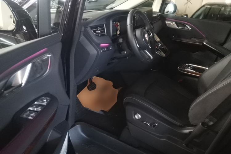 Used Hongqi HQ9 PHEV 2024 2.0T Four-Wheel Drive Luxury Edition Driver Seat