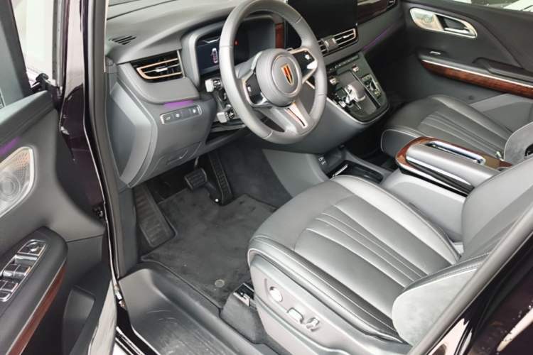 Used Hongqi HQ9 PHEV 2024 2.0T Four-Wheel Drive Luxury Edition Driver Seat