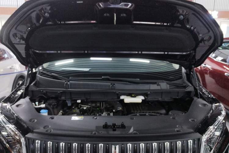 Used Hongqi HQ9 PHEV 2024 2.0T Four-Wheel Drive Luxury Edition Engine Bay