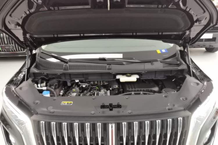 Used Hongqi HQ9 PHEV 2024 2.0T Four-Wheel Drive Luxury Edition Engine Bay