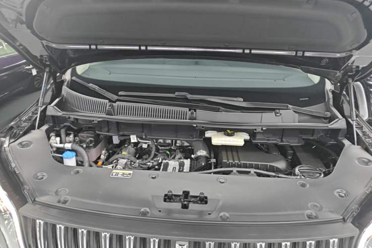 Used Hongqi HQ9 PHEV 2024 2.0T Four-Wheel Drive Luxury Edition Engine Bay