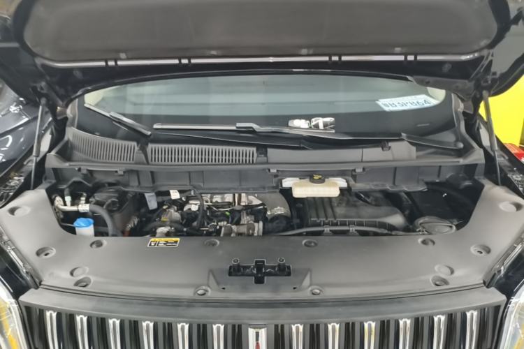 Used Hongqi HQ9 PHEV 2024 2.0T Four-Wheel Drive Luxury Edition Engine Bay