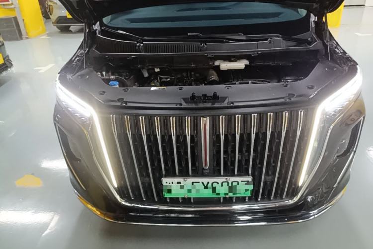Used Hongqi HQ9 PHEV 2024 2.0T Four-Wheel Drive Luxury Edition Engine Bay