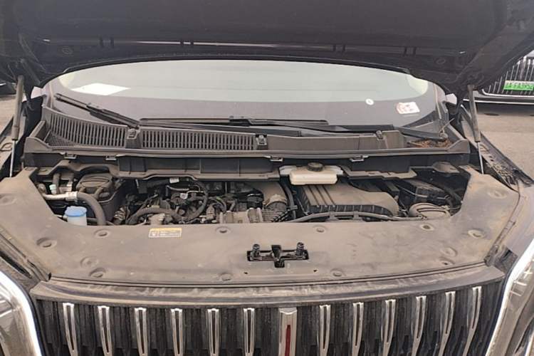 Used Hongqi HQ9 PHEV 2024 2.0T Four-Wheel Drive Business Edition Engine Bay