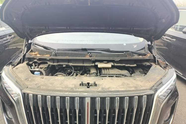 Used Hongqi HQ9 PHEV 2024 2.0T Four-Wheel Drive Business Edition Engine Bay