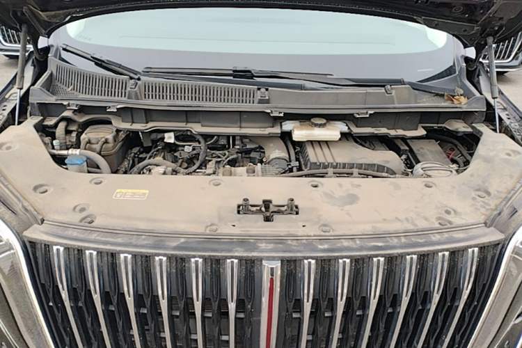 Used Hongqi HQ9 PHEV 2024 2.0T Four-Wheel Drive Business Edition Engine Bay