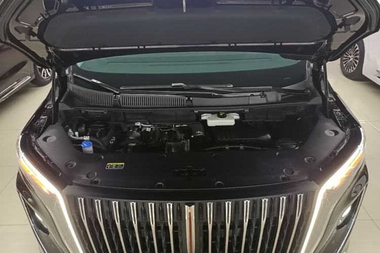 Used Hongqi HQ9 PHEV 2024 2.0T Four-Wheel Drive Business Edition Engine Bay