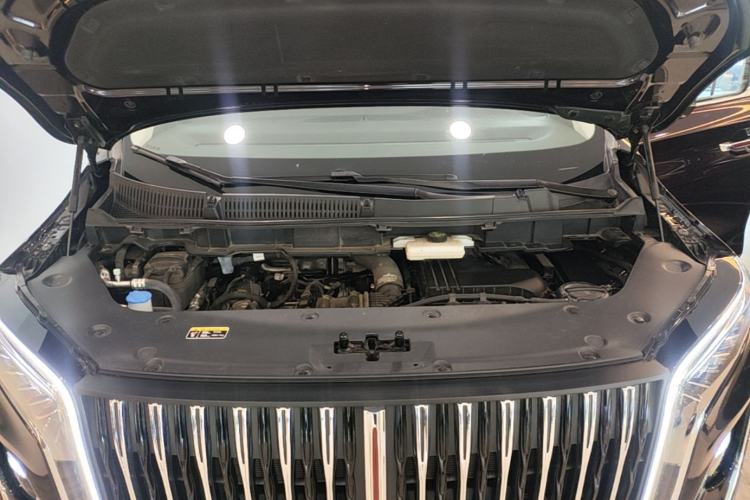 Used Hongqi HQ9 PHEV 2024 2.0T Four-Wheel Drive Luxury Edition Engine Bay