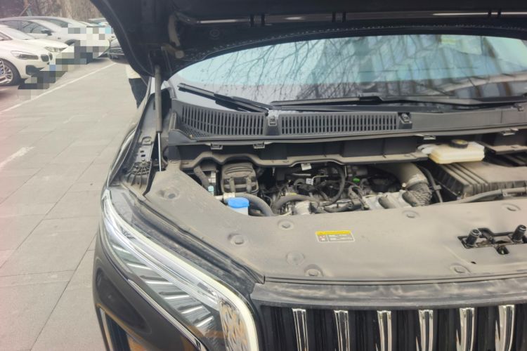 Used Hongqi HQ9 PHEV 2024 2.0T Four-Wheel Drive Business Edition Engine Bay Right