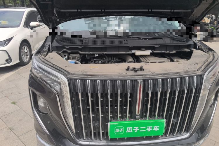 Used Hongqi HQ9 PHEV 2024 2.0T Four-Wheel Drive Business Edition Engine Bay Right