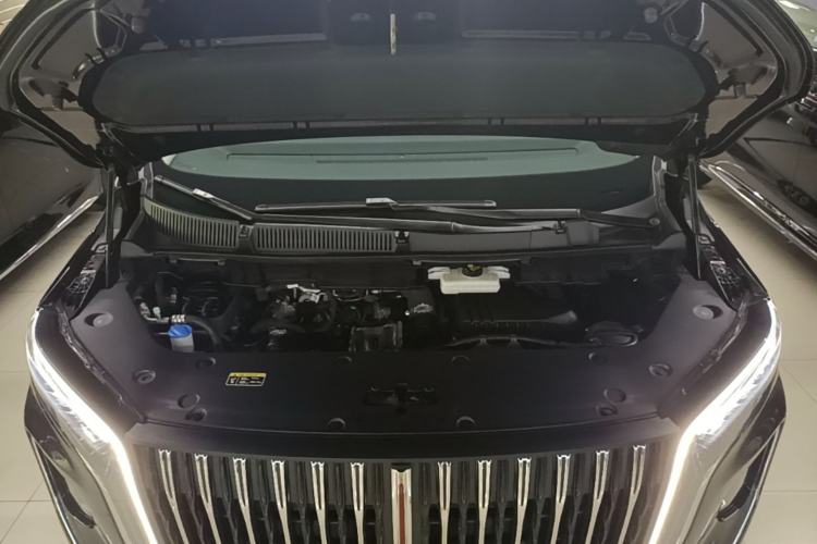 Used Hongqi HQ9 PHEV 2024 2.0T Four-Wheel Drive Business Edition Engine Bay