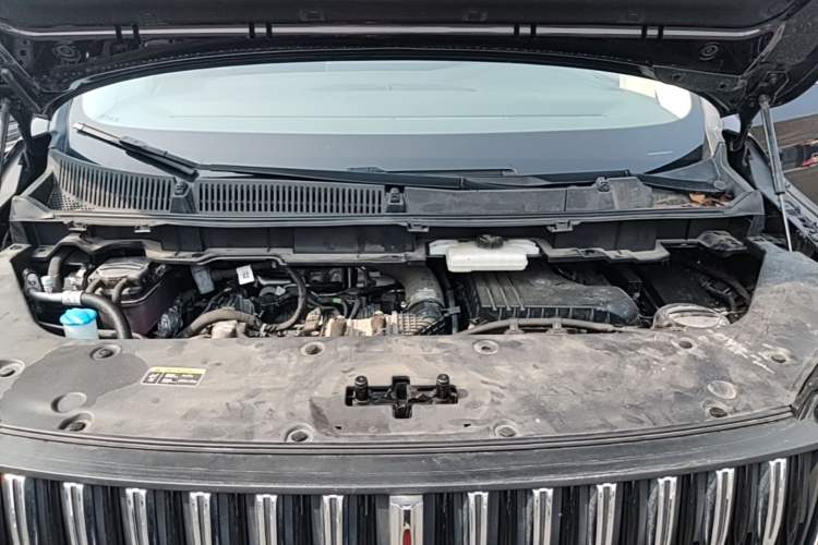 Used Hongqi HQ9 PHEV 2024 2.0T Four-Wheel Drive Luxury Edition Engine Bay